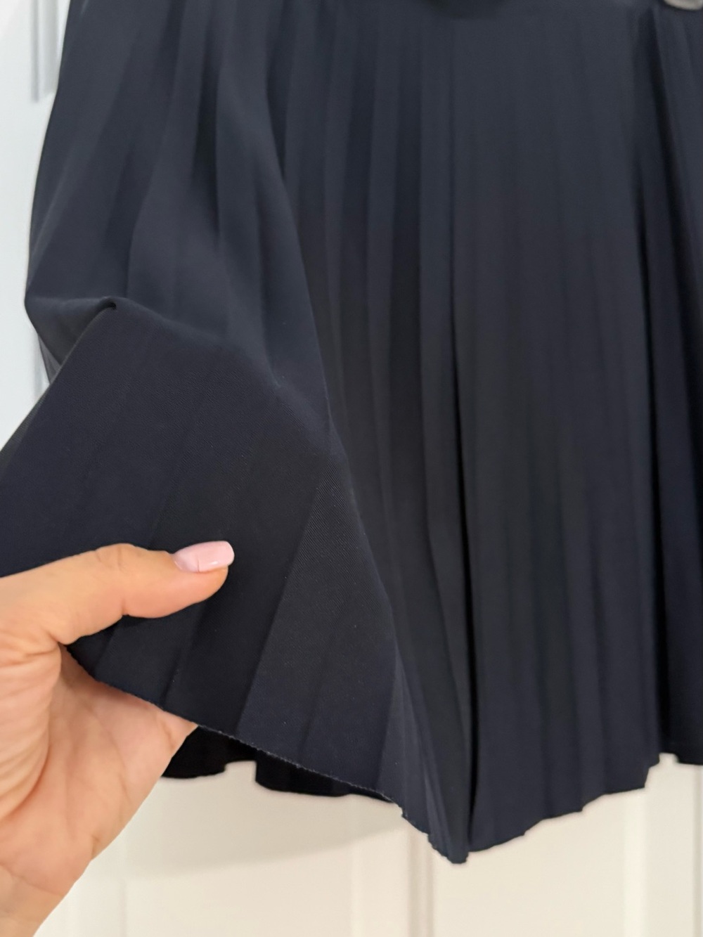 H&M Pleated Mini Skirt - Dark Navy - Picture 2 of 5